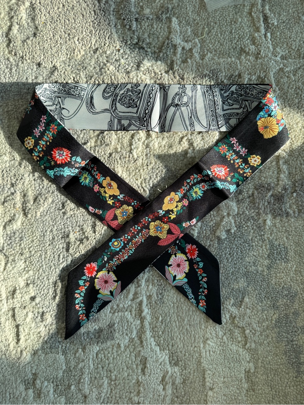 Designer-style Horse Print Twilly Scarf